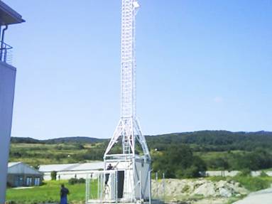 Vežokontajnerový telekomunikačný stožiar Svätý Jur